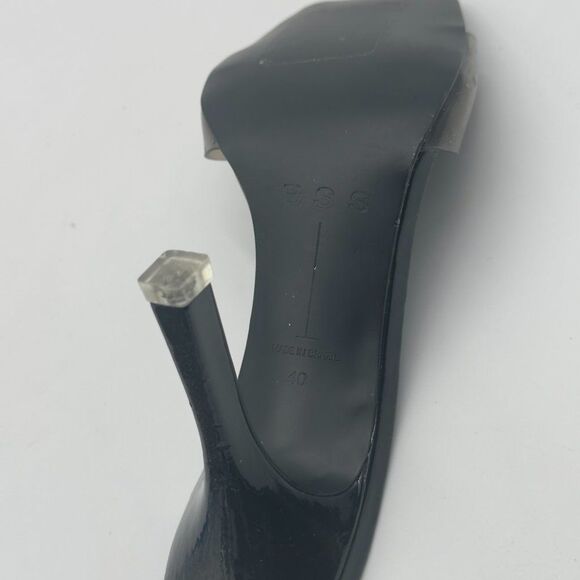 Black Suede Studio Pump in PVC/Patent with leather lining, Padded Footbed Sz 40. - Picture 6 of 8